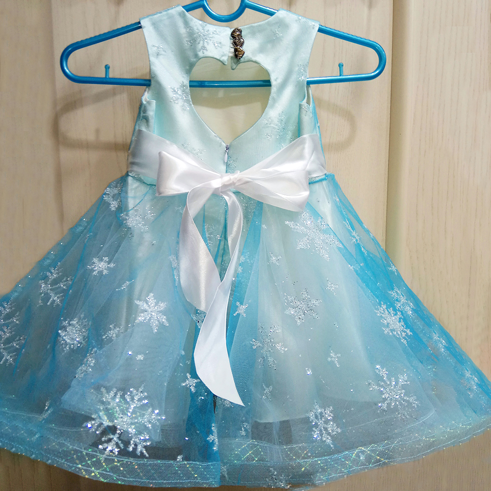 Как сшить новогоднее платье для девочки своими руками